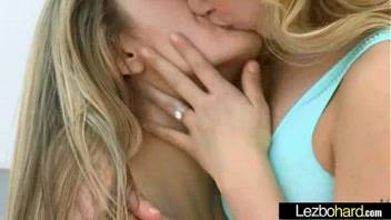 (Mia Malkova & Kenna James) Teen Lesbos Make Love Sex Scene On Camera mov-21